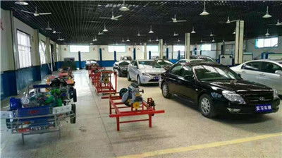 秦皇岛市新能源汽车修理学校适合男孩子学的专业有哪些